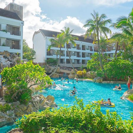 Yoho Beach Resort Kenting Heng-ch'un Buitenkant foto The swimming pool at the Sunway Lagoon Resort
