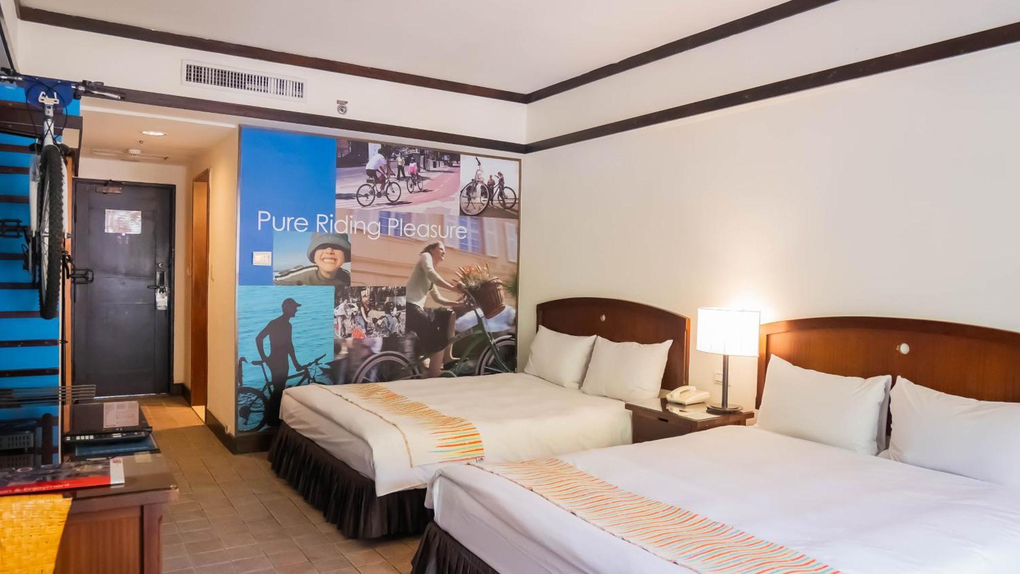 Yoho Beach Resort Kenting Heng-ch'un Buitenkant foto A room at the hotel