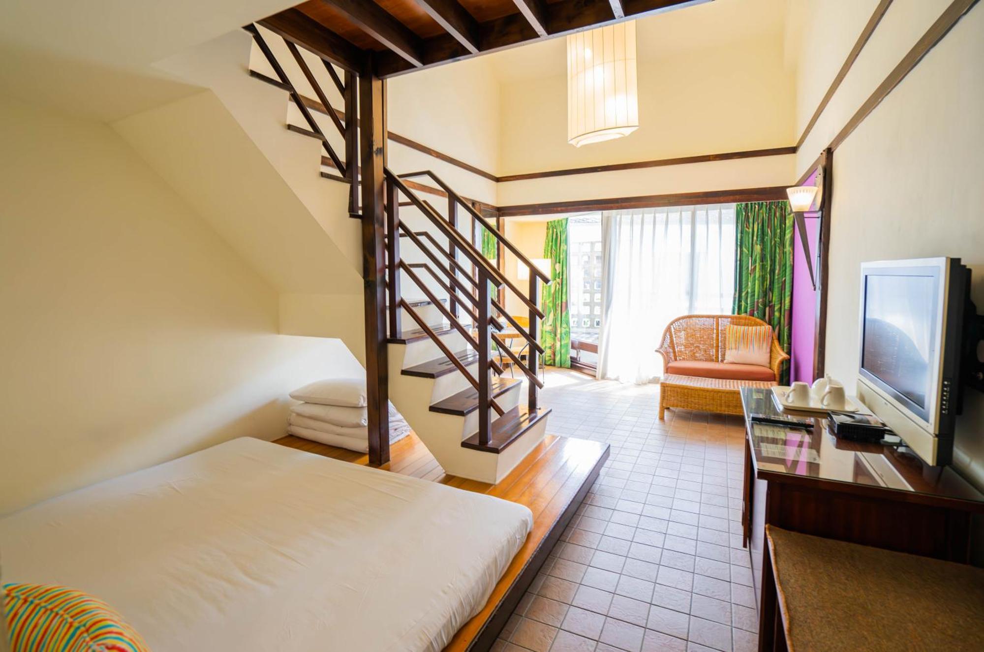 Yoho Beach Resort Kenting Heng-ch'un Buitenkant foto A room at the hotel