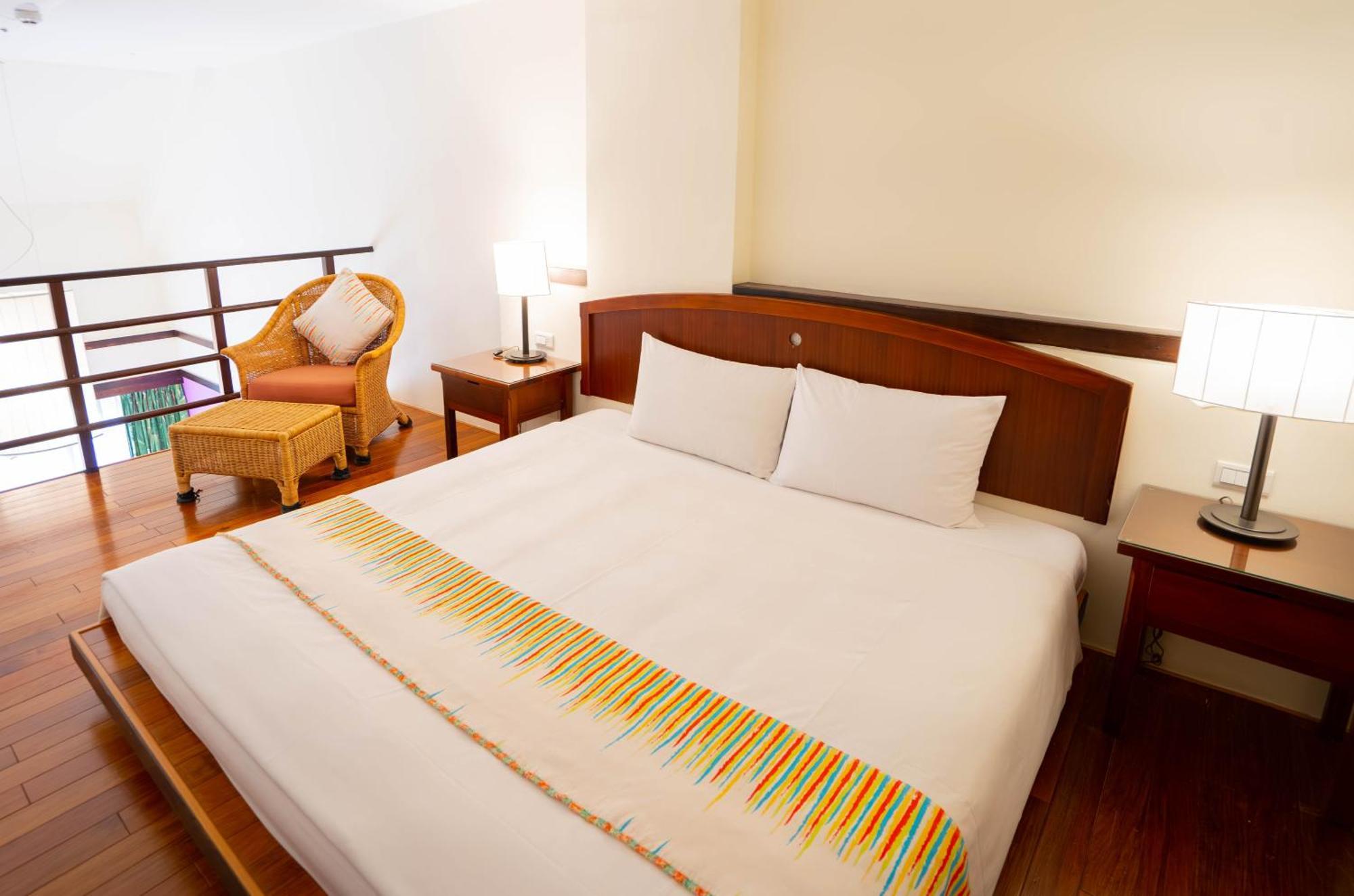 Yoho Beach Resort Kenting Heng-ch'un Buitenkant foto A bedroom at the hotel