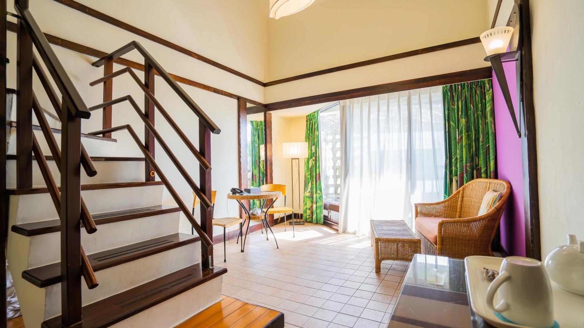 Yoho Beach Resort Kenting Heng-ch'un Buitenkant foto A suite at the resort