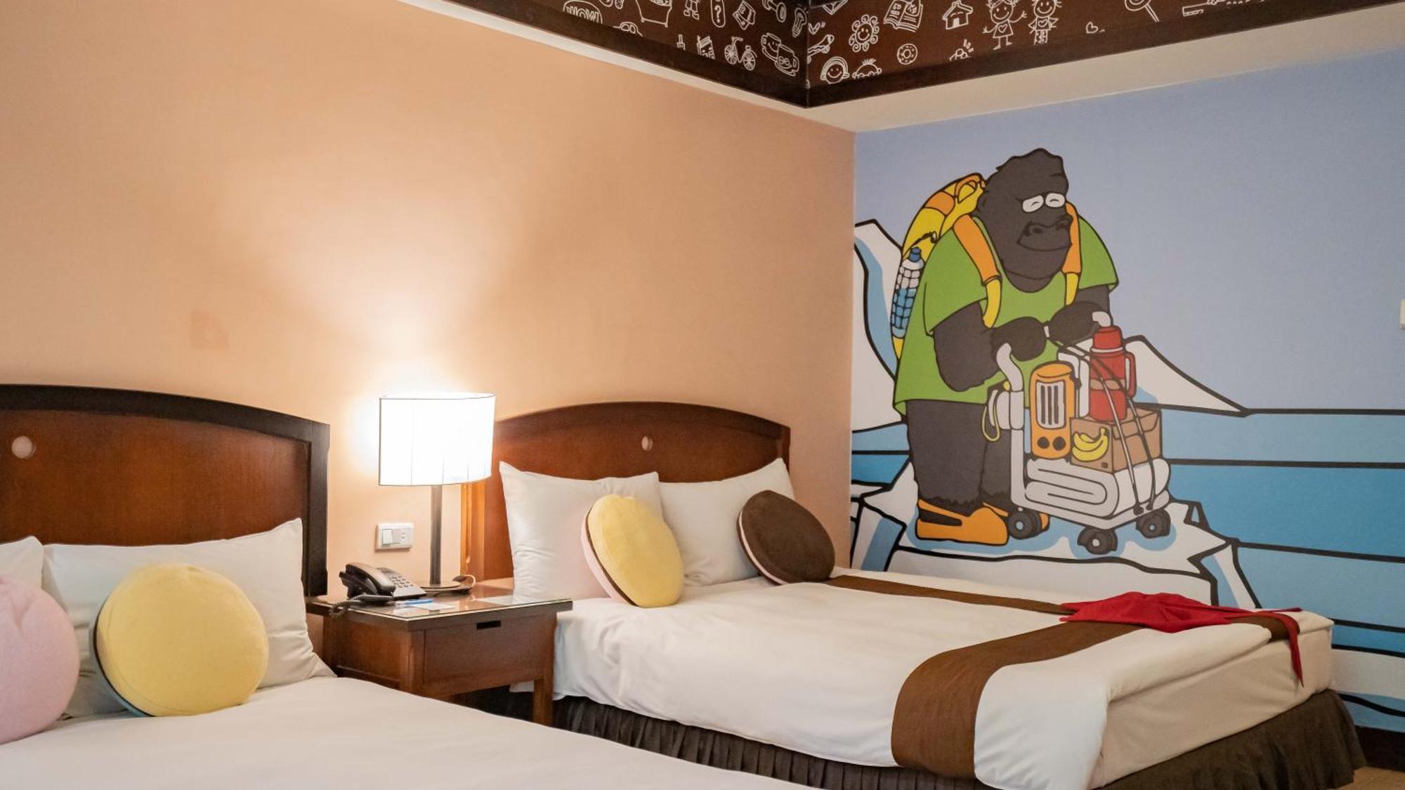 Yoho Beach Resort Kenting Heng-ch'un Buitenkant foto A room at the Great Wolf Lodge in Concord, North Carolina